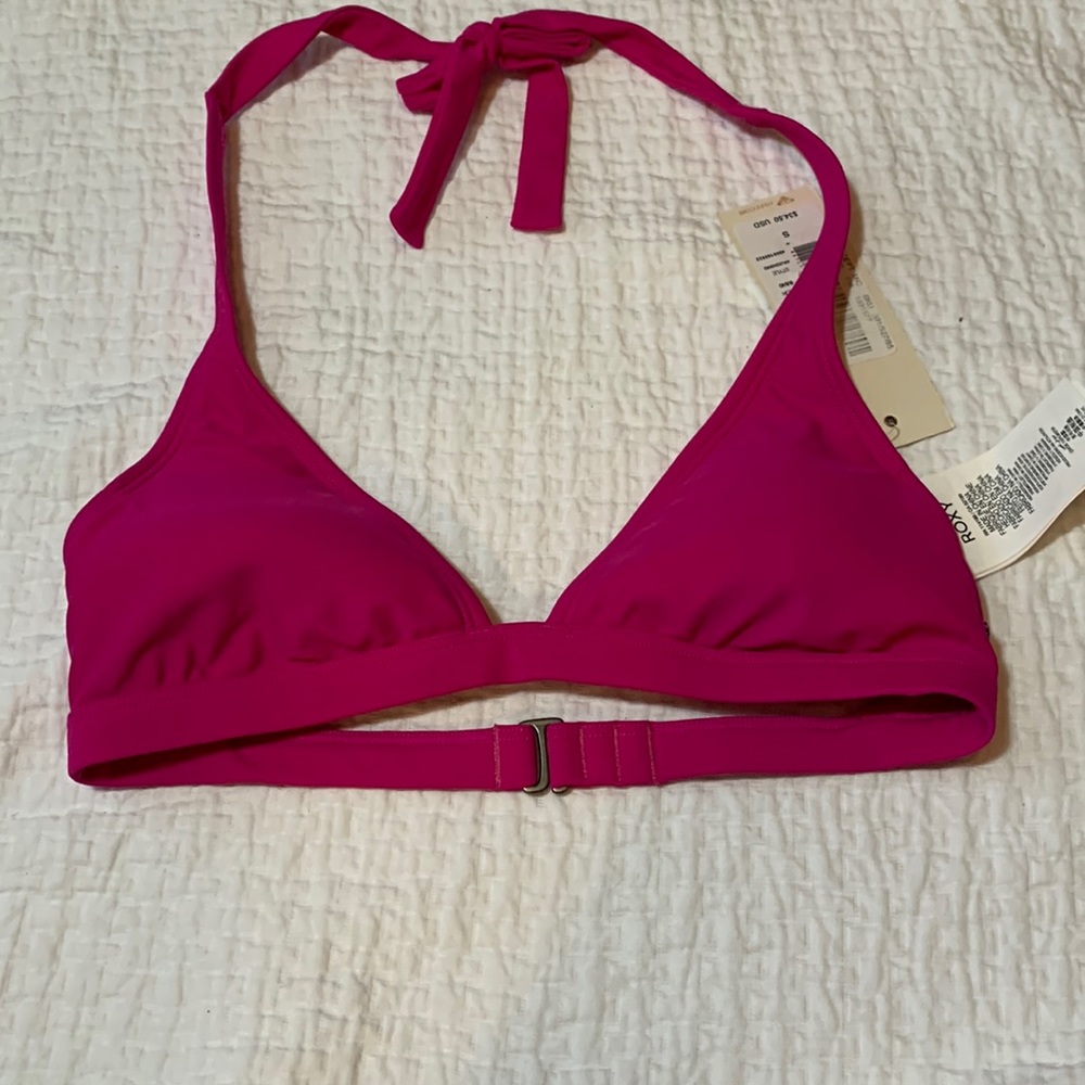 Roxy bikini top. Small. Padded bra inserts. NWT